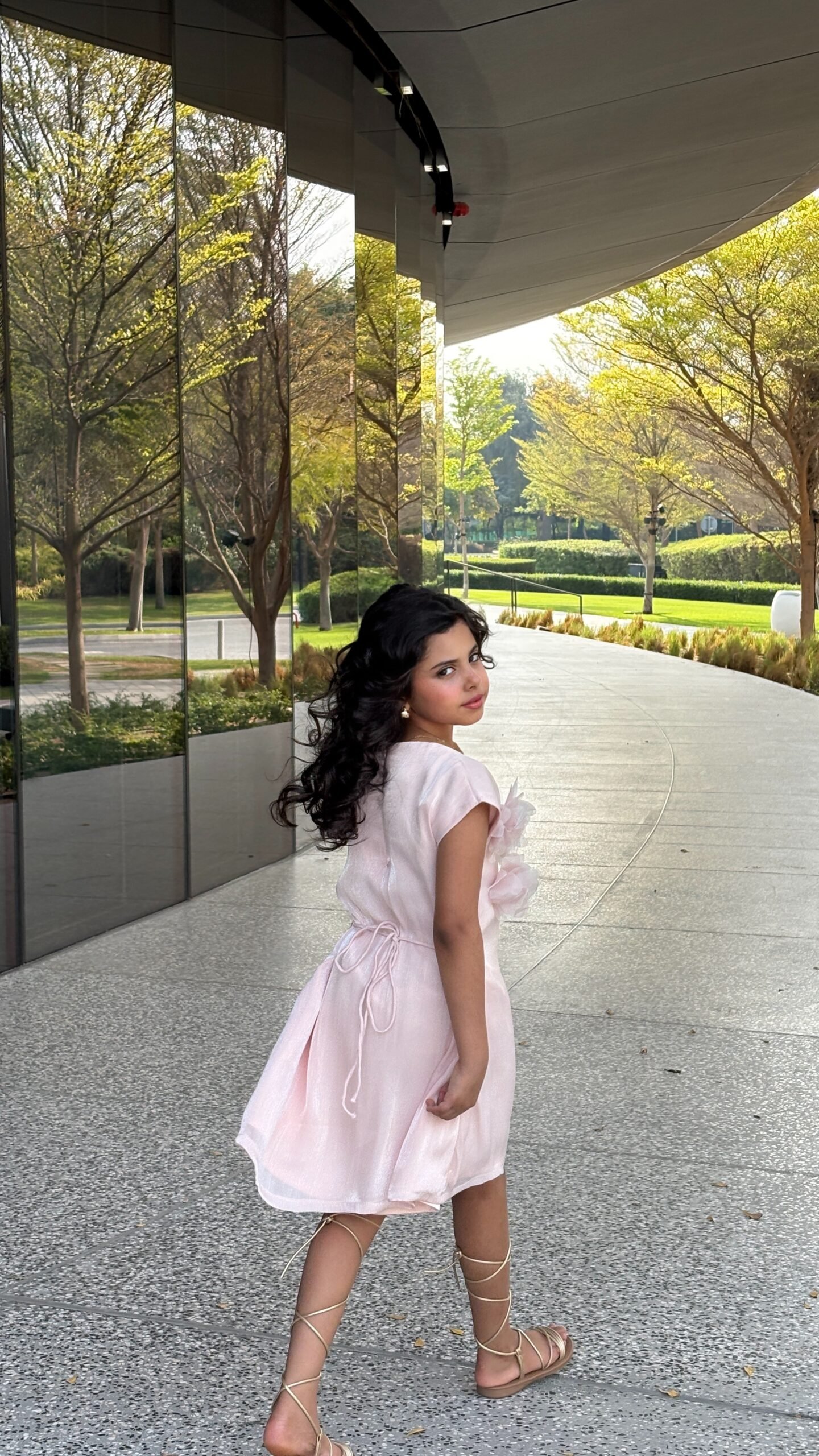 Pink flowers dress - Image 2